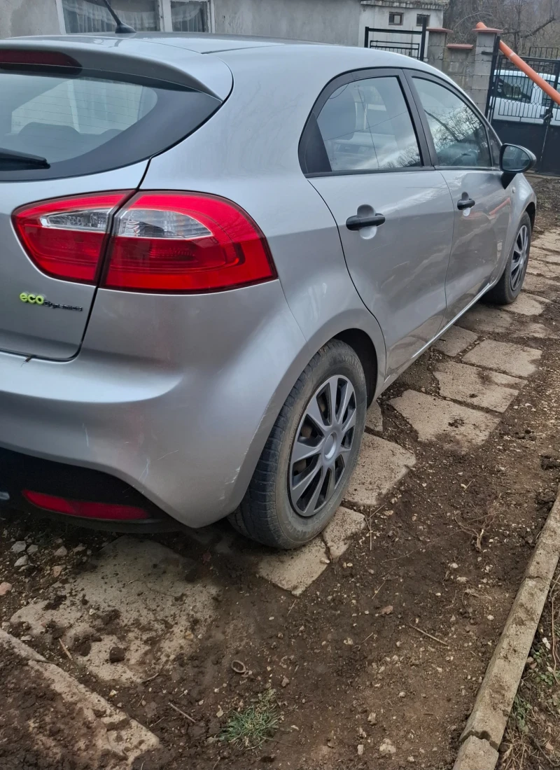 Kia Rio, снимка 4 - Автомобили и джипове - 49138866