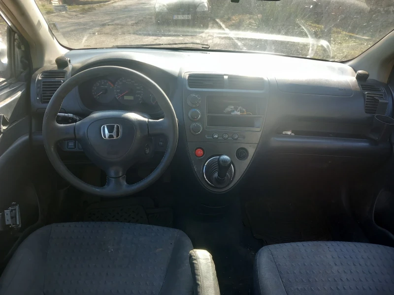 Honda Civic 1.7, снимка 8 - Автомобили и джипове - 49144753