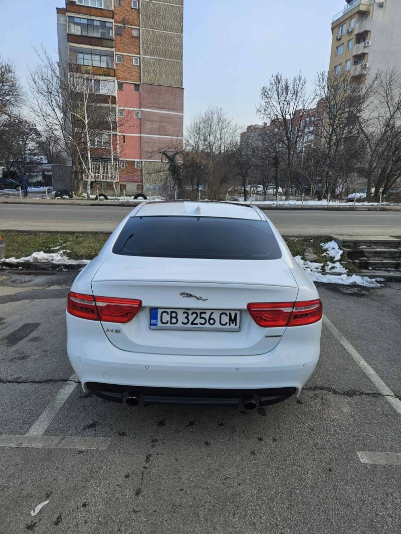 Jaguar XE AWD 250 PS R-Dynamic /MERIDIAN/PANORAMA, снимка 7 - Автомобили и джипове - 49260866