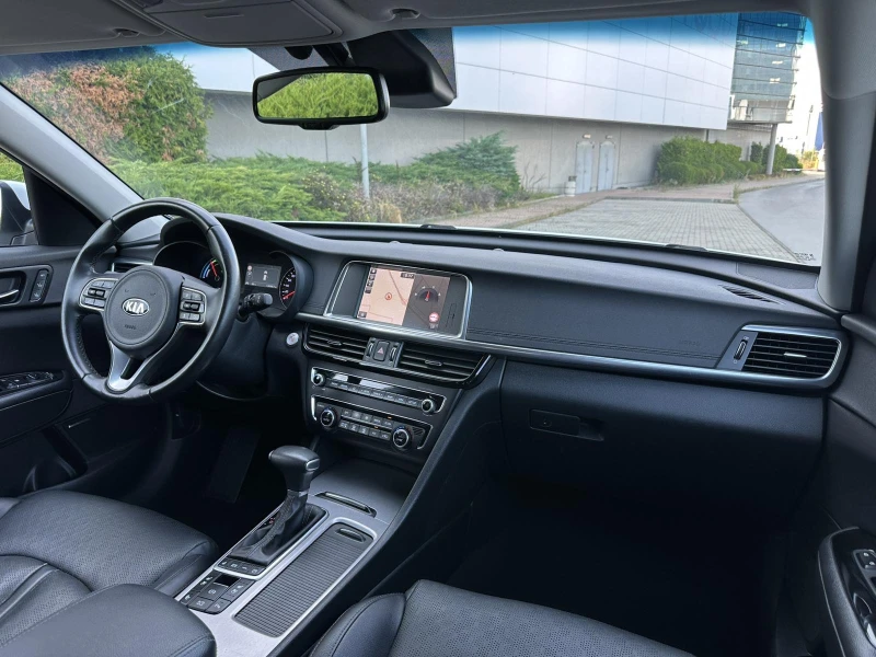 Kia Optima  2.0 Plug-in Hybrid FULL FULL-ШВЕЙЦАРИЯ, снимка 14 - Автомобили и джипове - 51359123