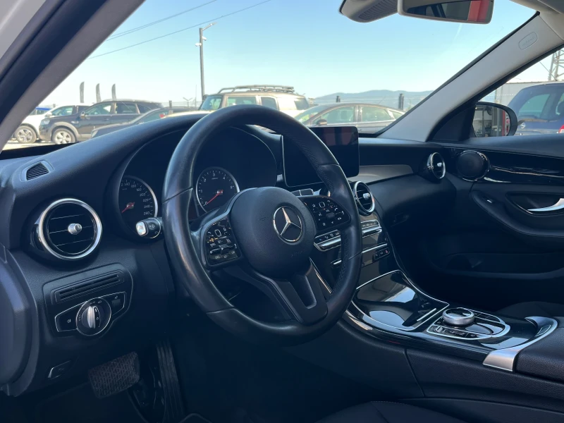 Mercedes-Benz C 180, снимка 6 - Автомобили и джипове - 51363074