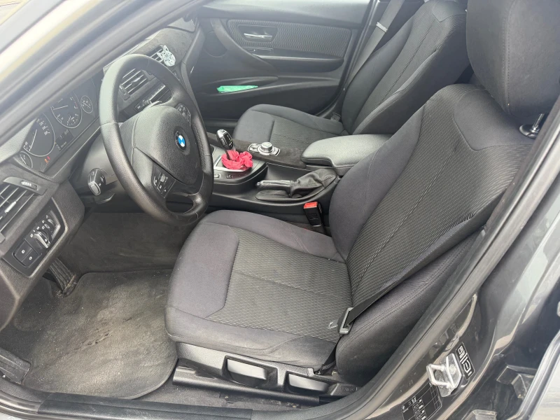 BMW 320 2.0d Собствен лизинг !!!, снимка 13 - Автомобили и джипове - 52134020