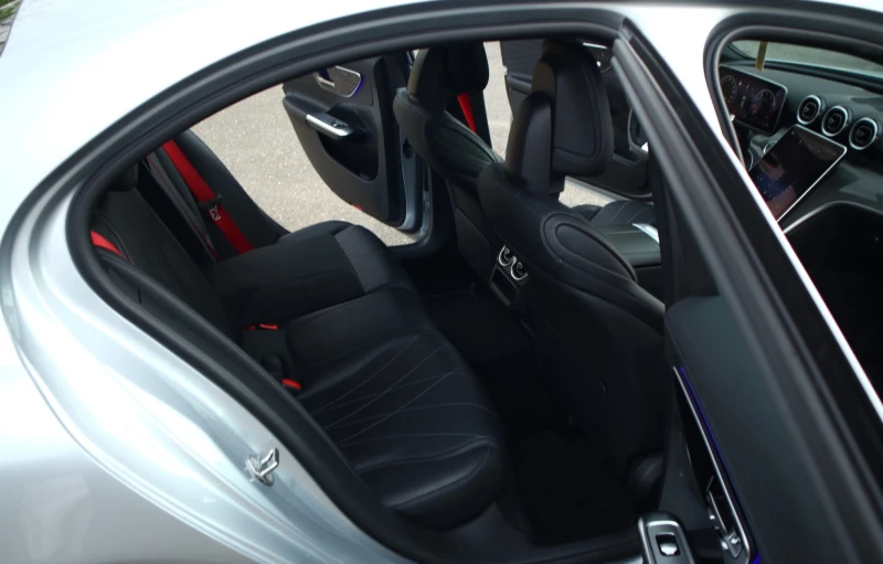 Mercedes-Benz C 43 AMG 4Matic, снимка 9 - Автомобили и джипове - 52983728