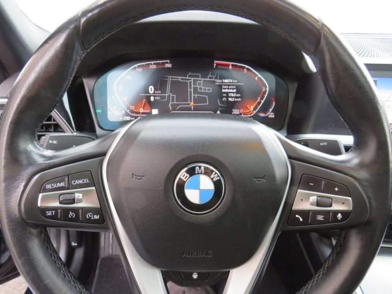 BMW 330 * xDrive * CARFAX * ЦЕНА ДО БГ, снимка 15 - Автомобили и джипове - 53086990