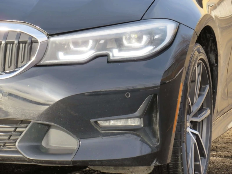 BMW 330 * xDrive * CARFAX * ЦЕНА ДО БГ, снимка 2 - Автомобили и джипове - 53086990