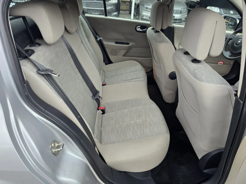 Renault Megane 1.5 DCI FACE , снимка 9 - Автомобили и джипове - 53310940