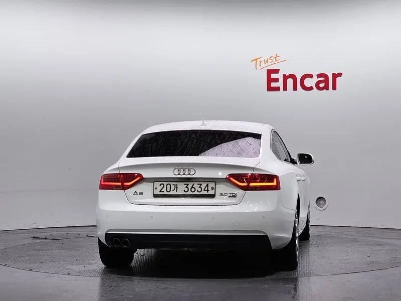 Audi A5 2.0 TDI Quattro, снимка 4 - Автомобили и джипове - 54144626