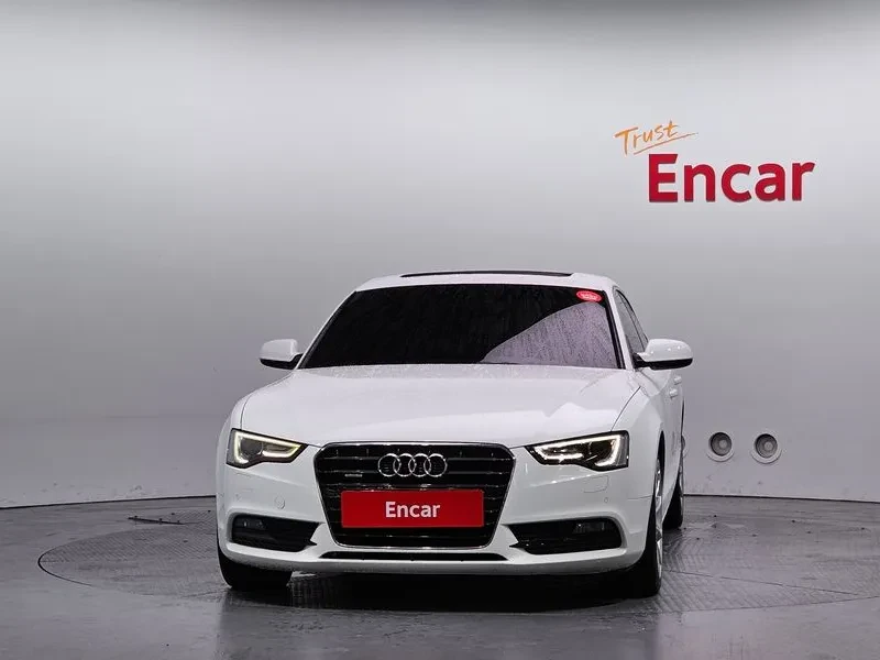 Audi A5 2.0 TDI Quattro, снимка 3 - Автомобили и джипове - 54144626