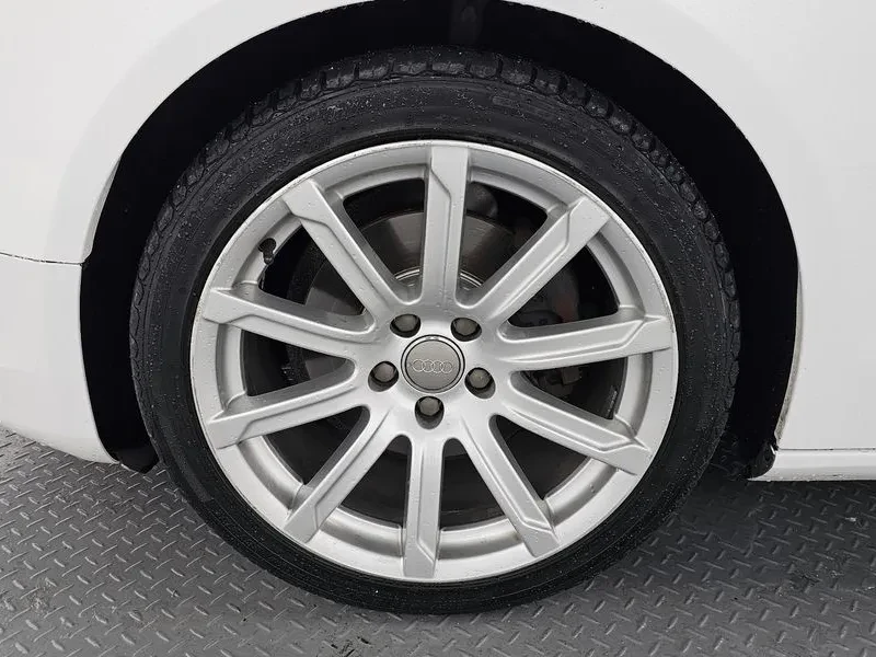 Audi A5 2.0 TDI Quattro, снимка 5 - Автомобили и джипове - 54144626