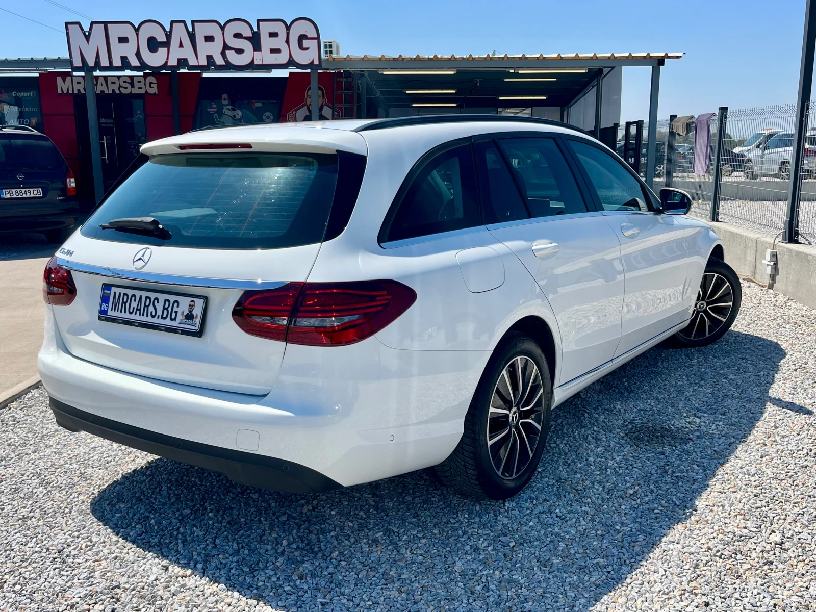 Mercedes-Benz C 180  - изображение 5