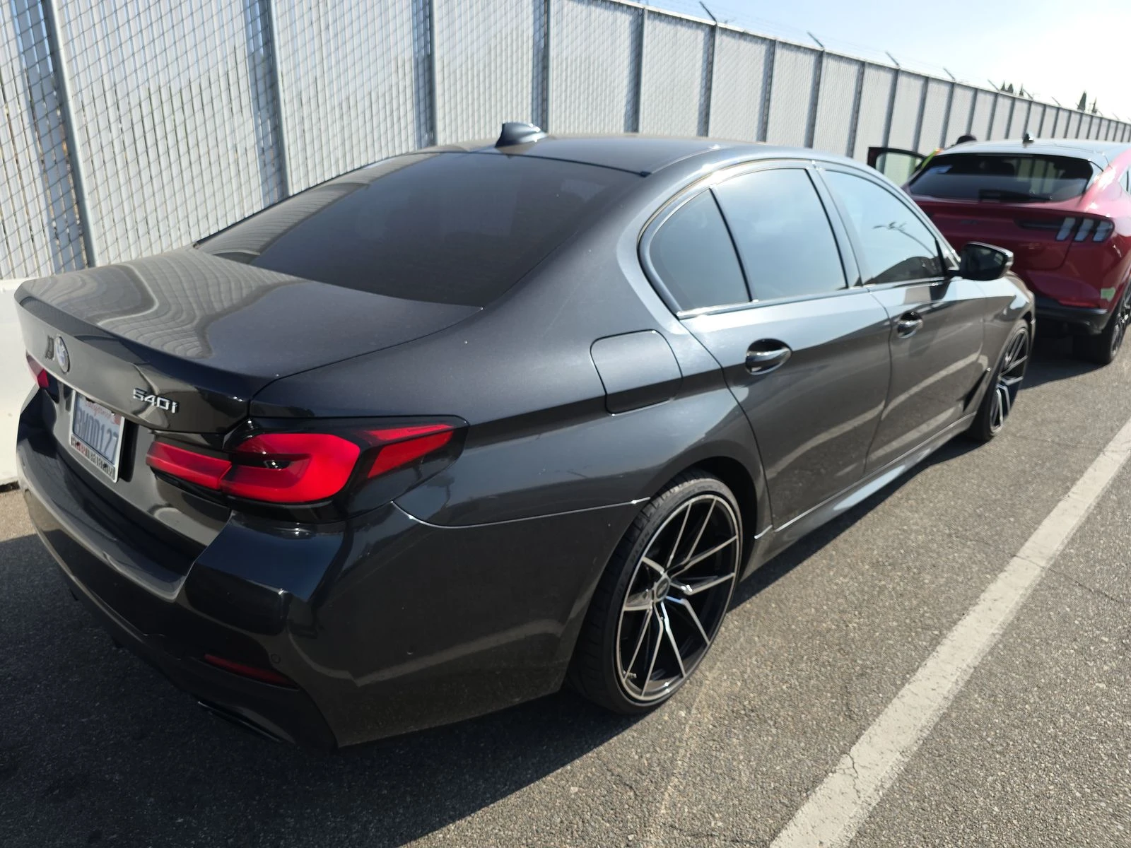 BMW 540 I (M-Pack) Harman/Kardon* 360* Дисторник* Head-Up* - изображение 4