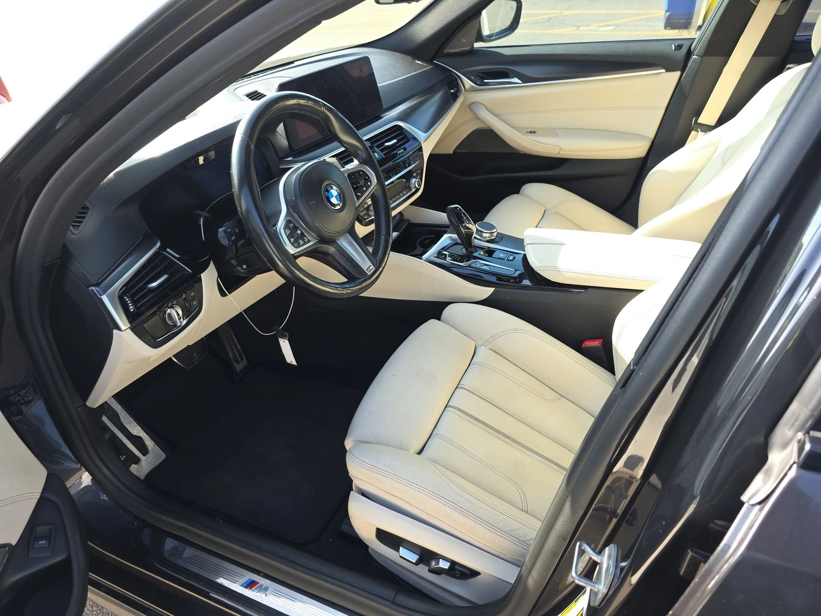 BMW 540 I (M-Pack) Harman/Kardon* 360* Дисторник* Head-Up* - изображение 9