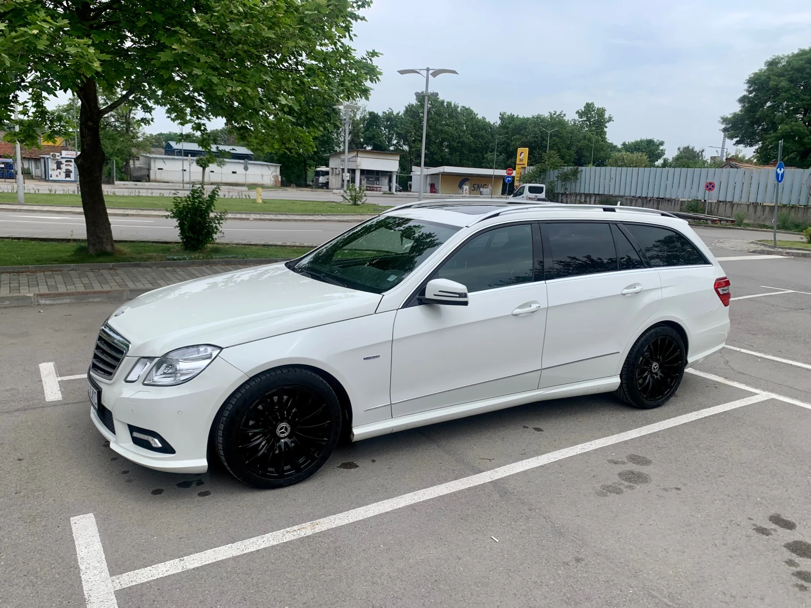 Mercedes-Benz E 350 CDI 4 MATIC AMG - изображение 3