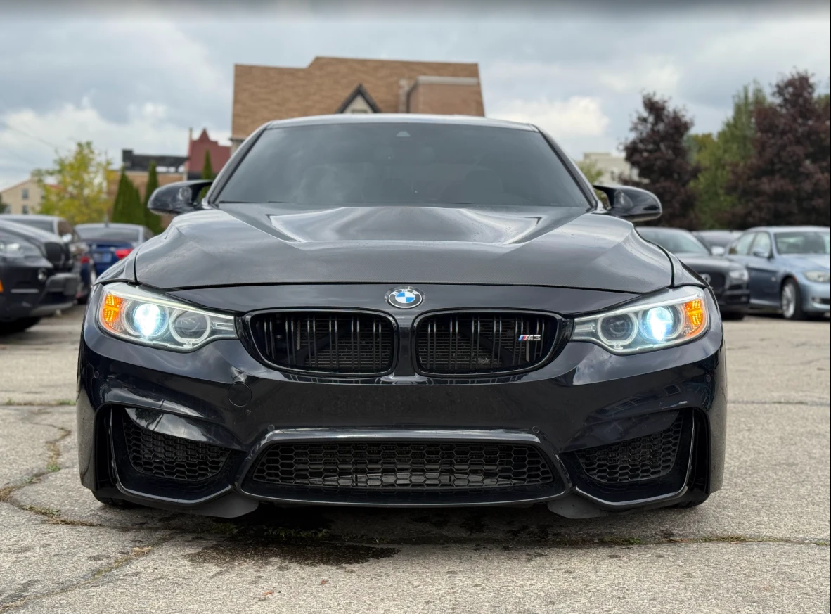 BMW M3 4dr Sdn - изображение 5
