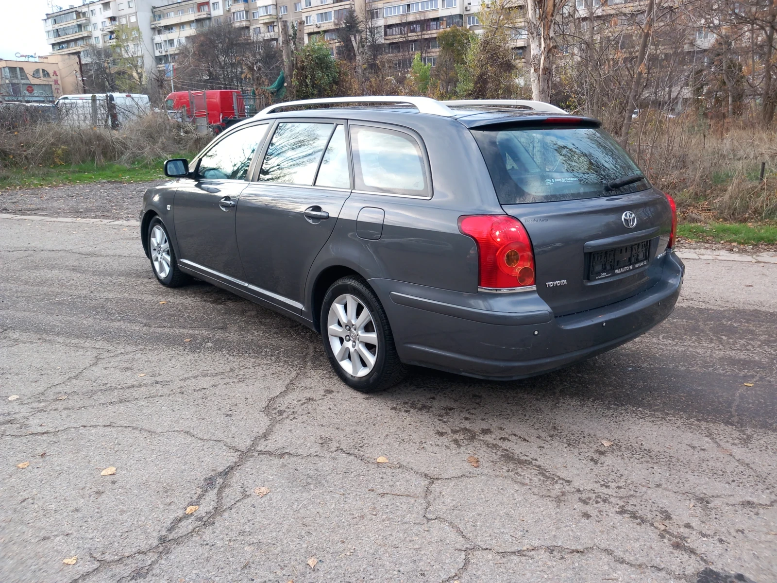 Toyota Avensis 1.8 VVT-I - изображение 7