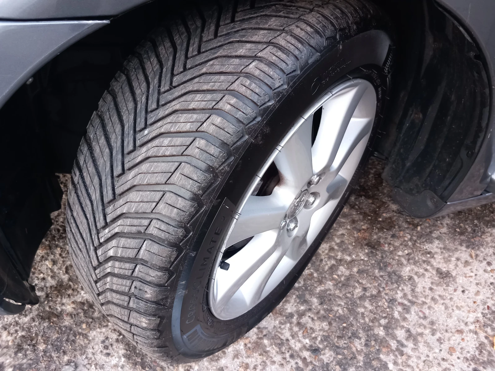 Toyota Avensis 1.8 VVT-I | Mobile.bg   16