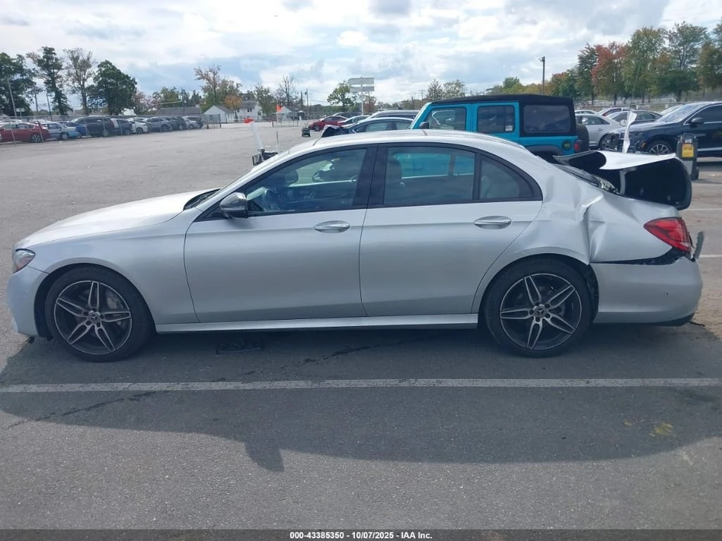 Mercedes-Benz E 300 * 4MATIC * CARFAX *    | Mobile.bg   14