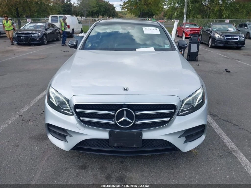 Mercedes-Benz E 300 * 4MATIC * CARFAX *    | Mobile.bg   12