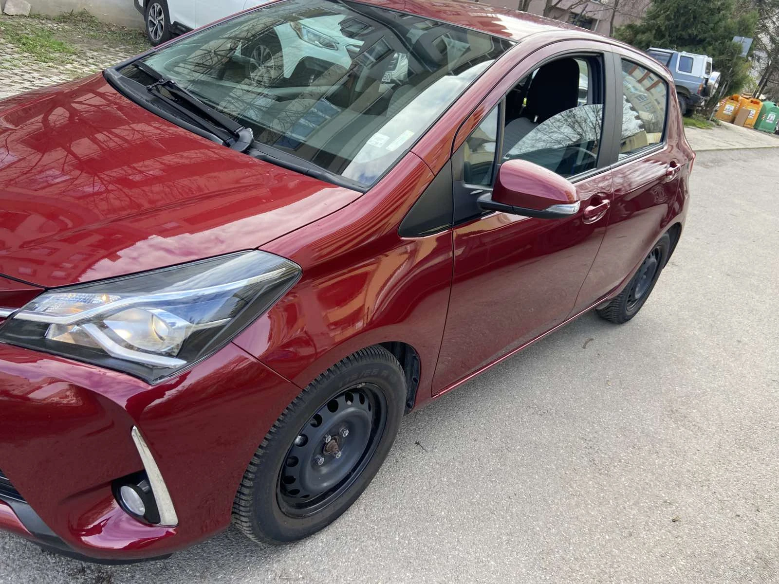 Toyota Yaris  - изображение 2