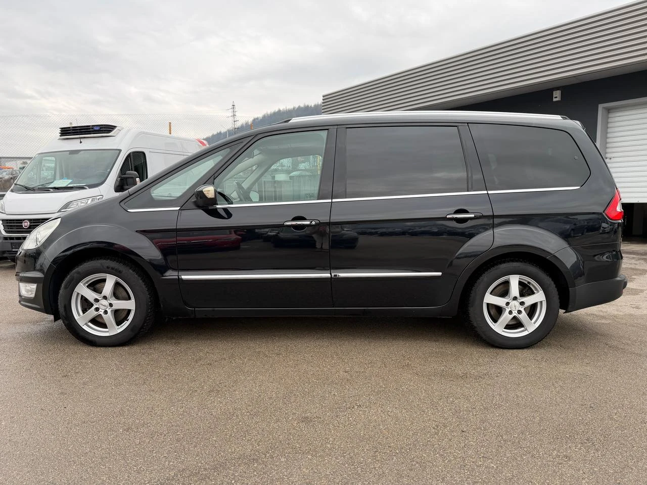 Ford Galaxy 2.0TDCi TITANIUM 7 МЕСТА - изображение 7