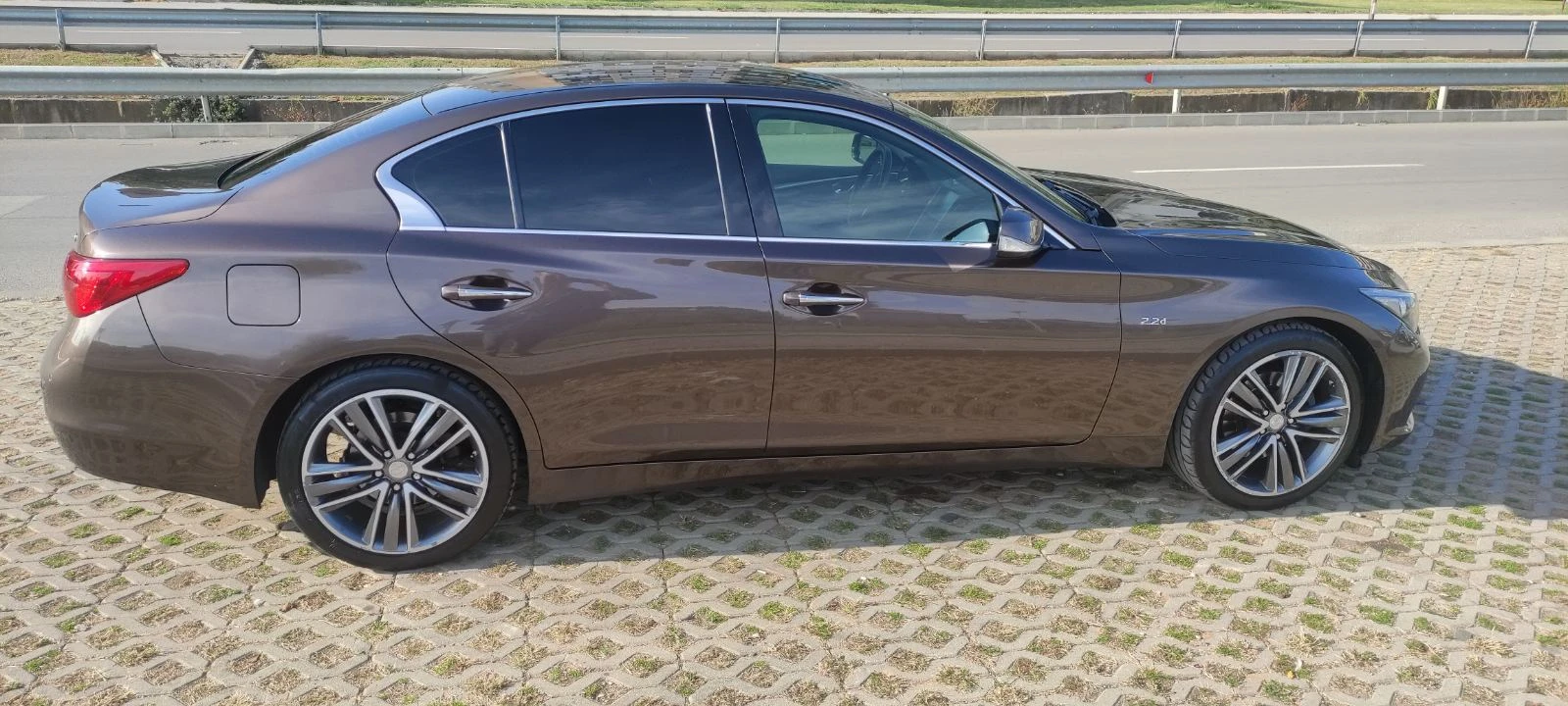 Infiniti Q50, снимка 2 - Автомобили и джипове - 53754393