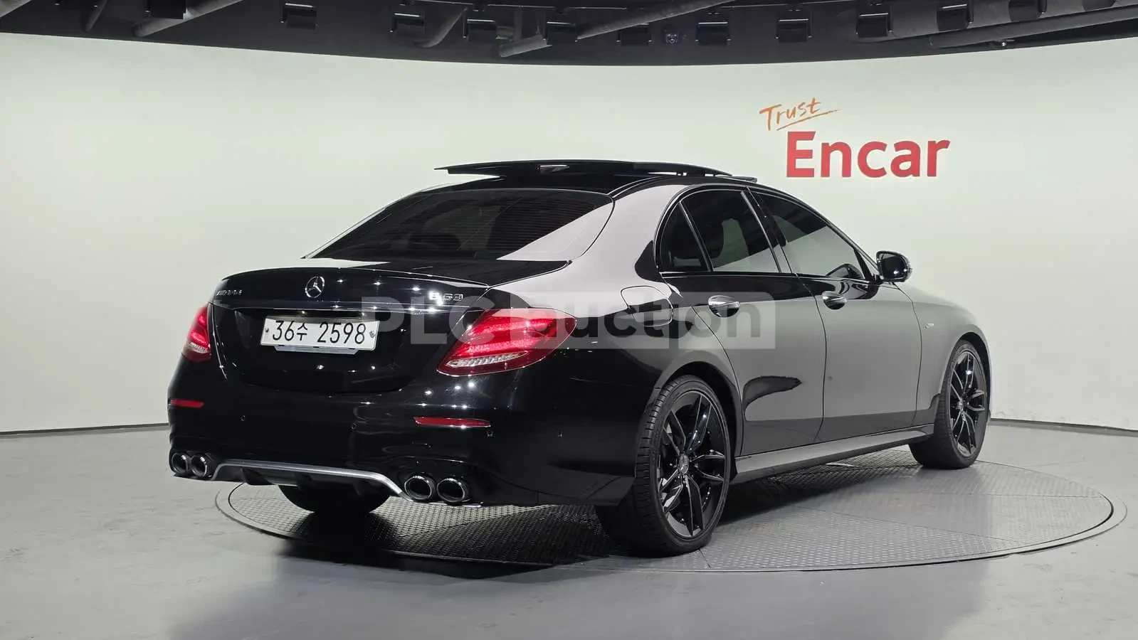 Mercedes-Benz E 43 AMG | 3D BURMASTER| 360| HUD| ПАНОРАМА| ВКЛ.ТЕХНОТЕСТ, снимка 2 - Автомобили и джипове - 55031020