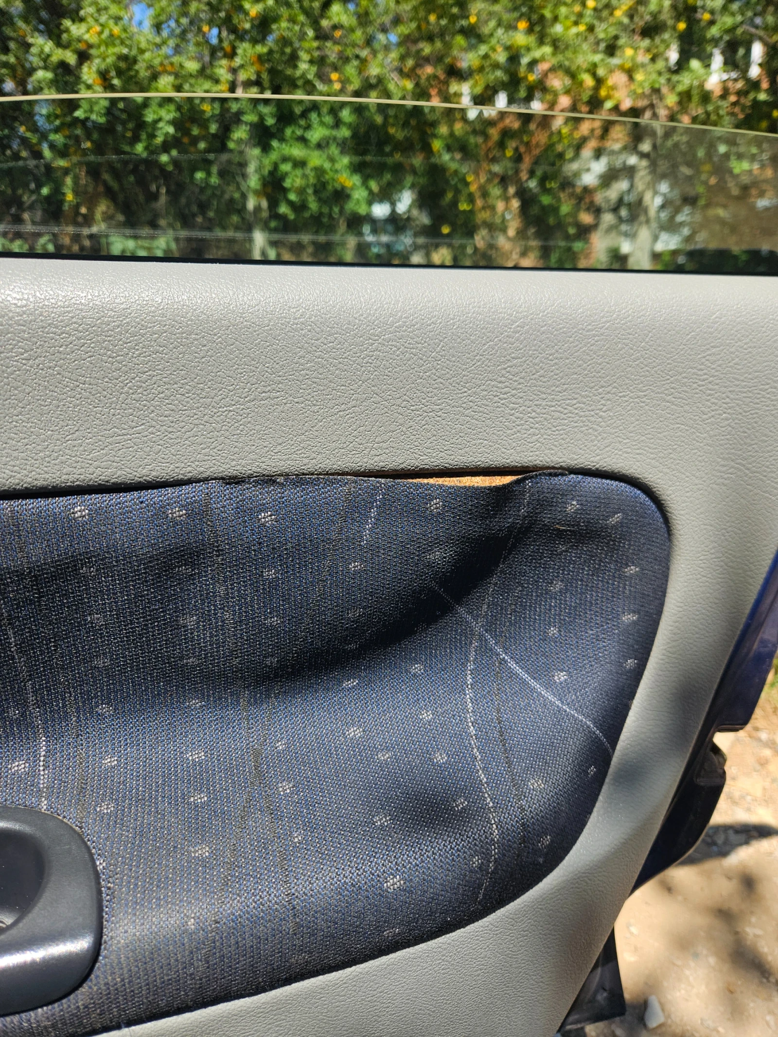 Renault Clio, снимка 9 - Автомобили и джипове - 55220192