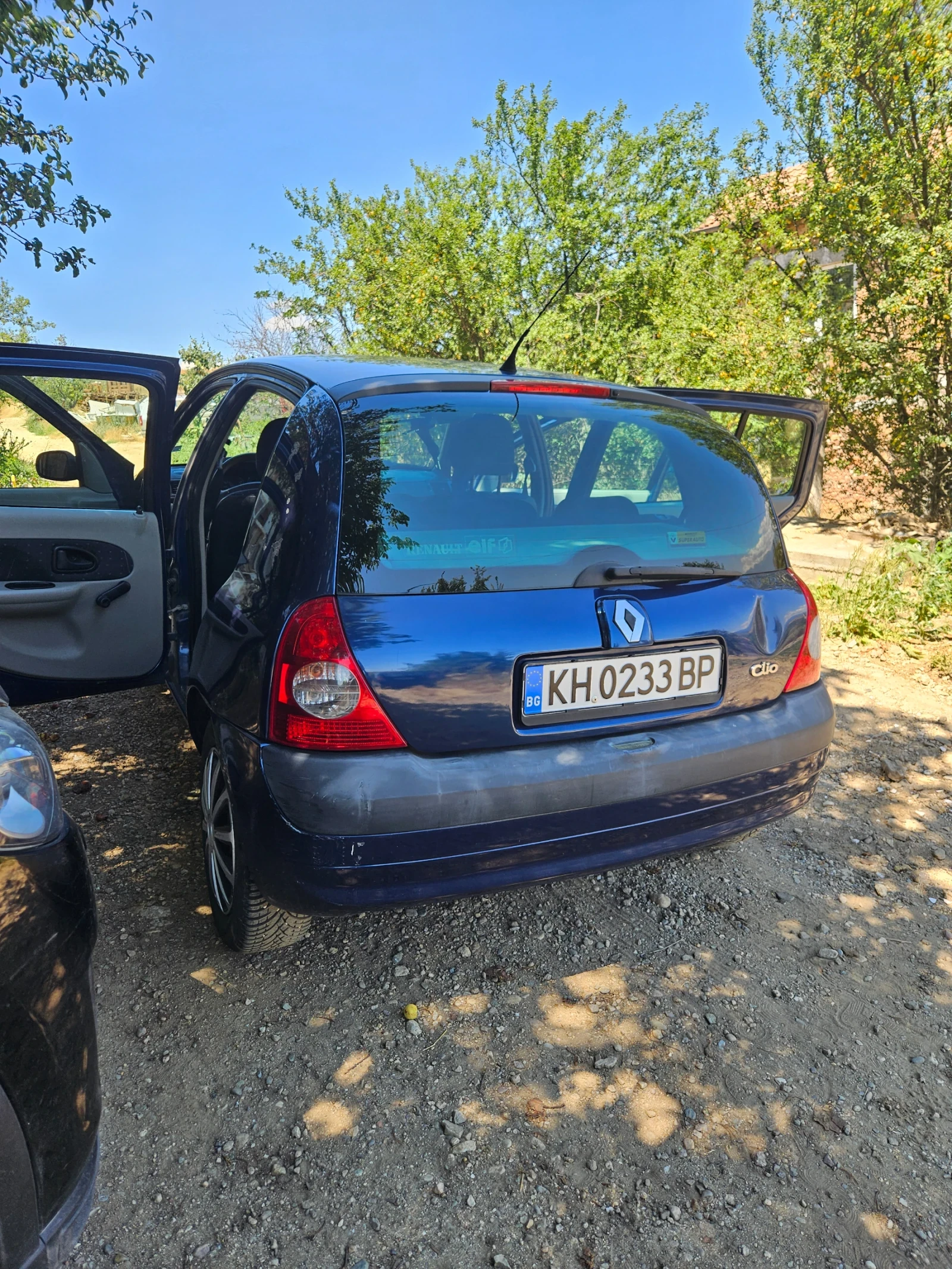 Renault Clio, снимка 17 - Автомобили и джипове - 55220192
