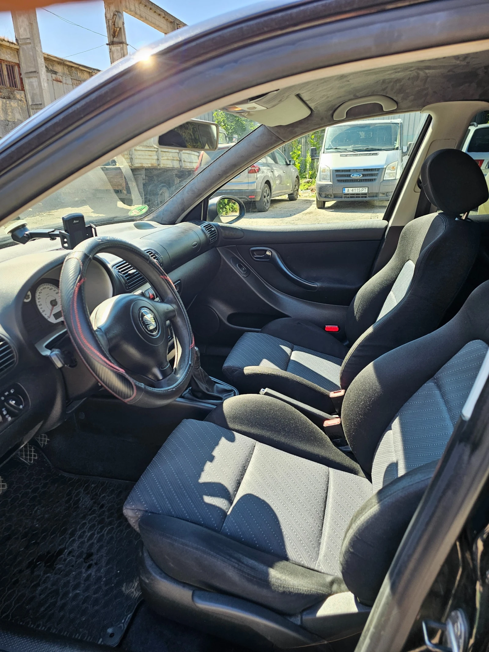Seat Leon, снимка 7 - Автомобили и джипове - 55493464