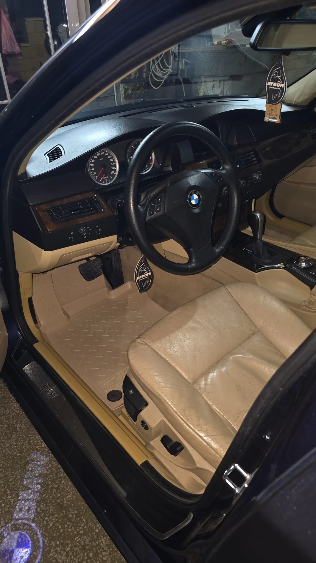 BMW 525, снимка 13 - Автомобили и джипове - 55826190