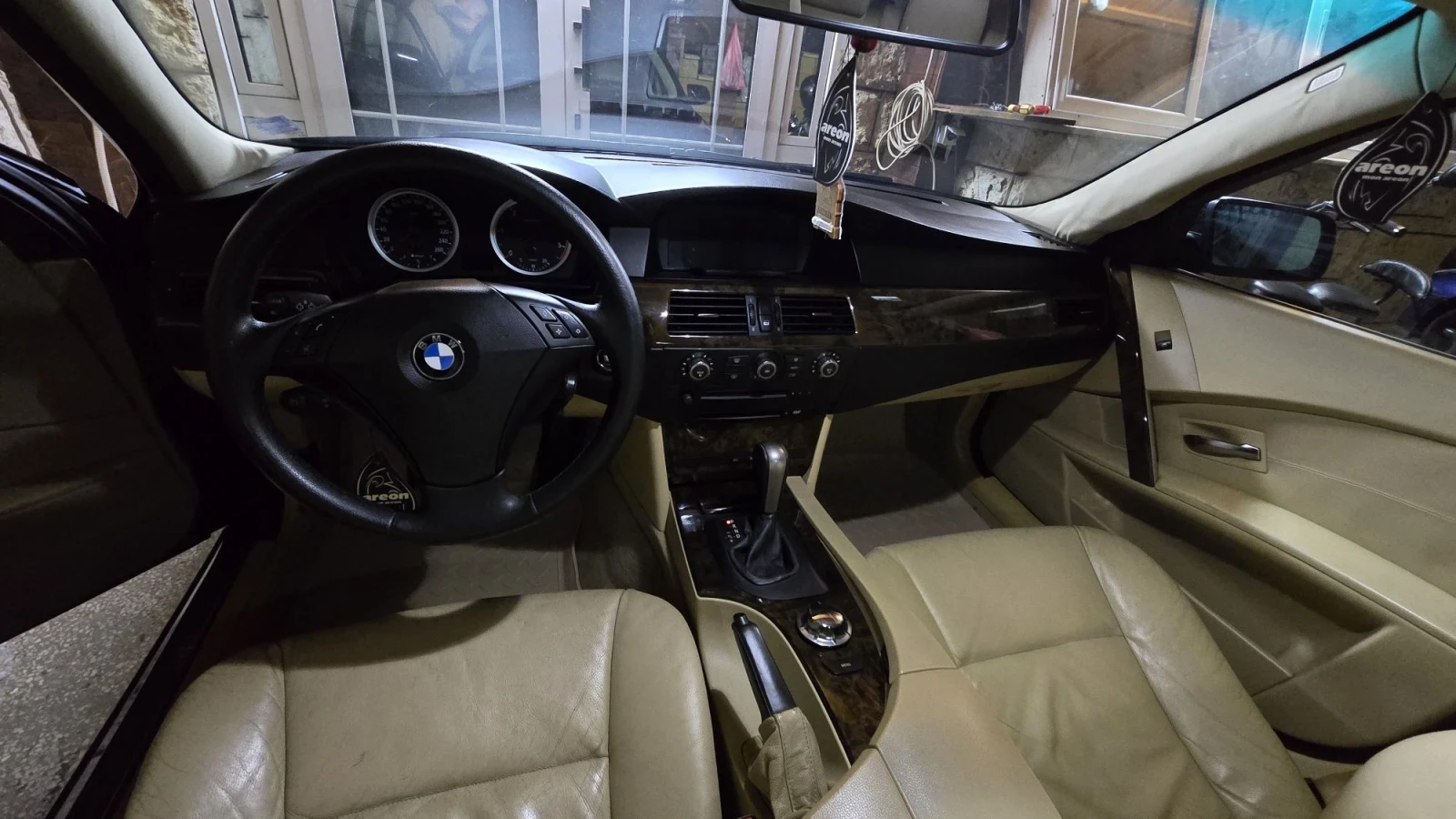 BMW 525, снимка 14 - Автомобили и джипове - 55826190