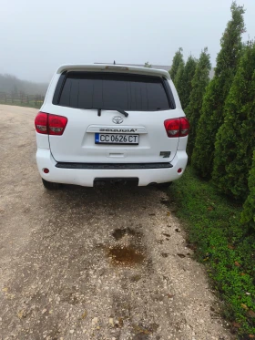     Toyota Sequoia  ! ! - !