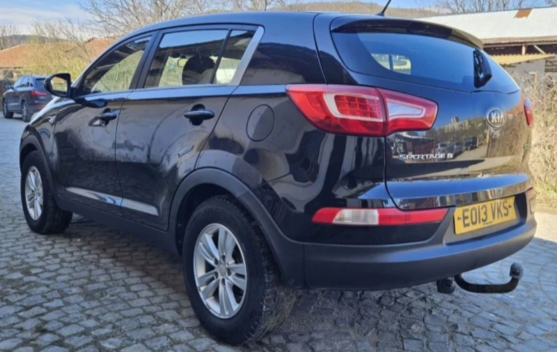 Kia Sportage 1.7crdi, снимка 6 - Автомобили и джипове - 46317982