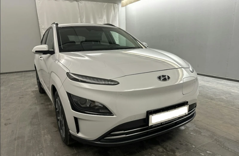 Hyundai Kona 42 kWh Facelift, Гаранционен автомобил, снимка 4 - Автомобили и джипове - 49468550