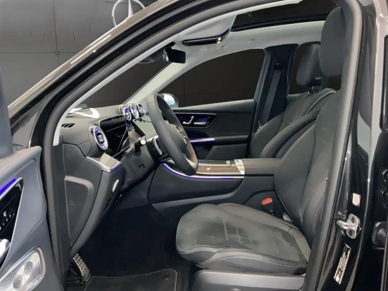Mercedes-Benz GLC 300 de/AMG/4-MATIC/PLUG-IN/PANO/360/DISTRONIC/, снимка 8 - Автомобили и джипове - 51351005