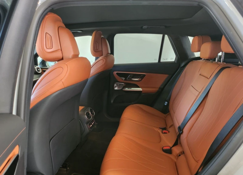 Mercedes-Benz GLC 450d AMG* Burmester 3D* AIRMATIC* 360* PANORAMA, снимка 9 - Автомобили и джипове - 52078515