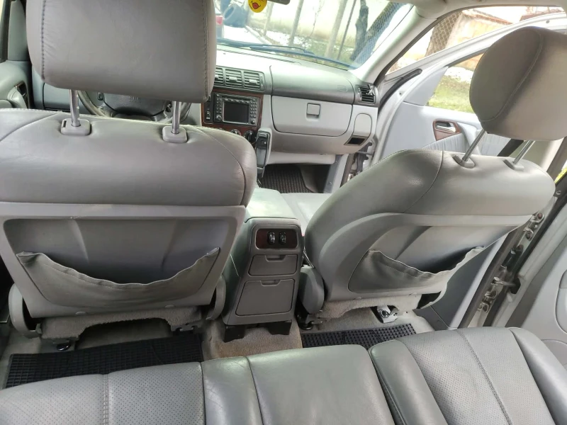 Mercedes-Benz ML 270, снимка 14 - Автомобили и джипове - 53211692