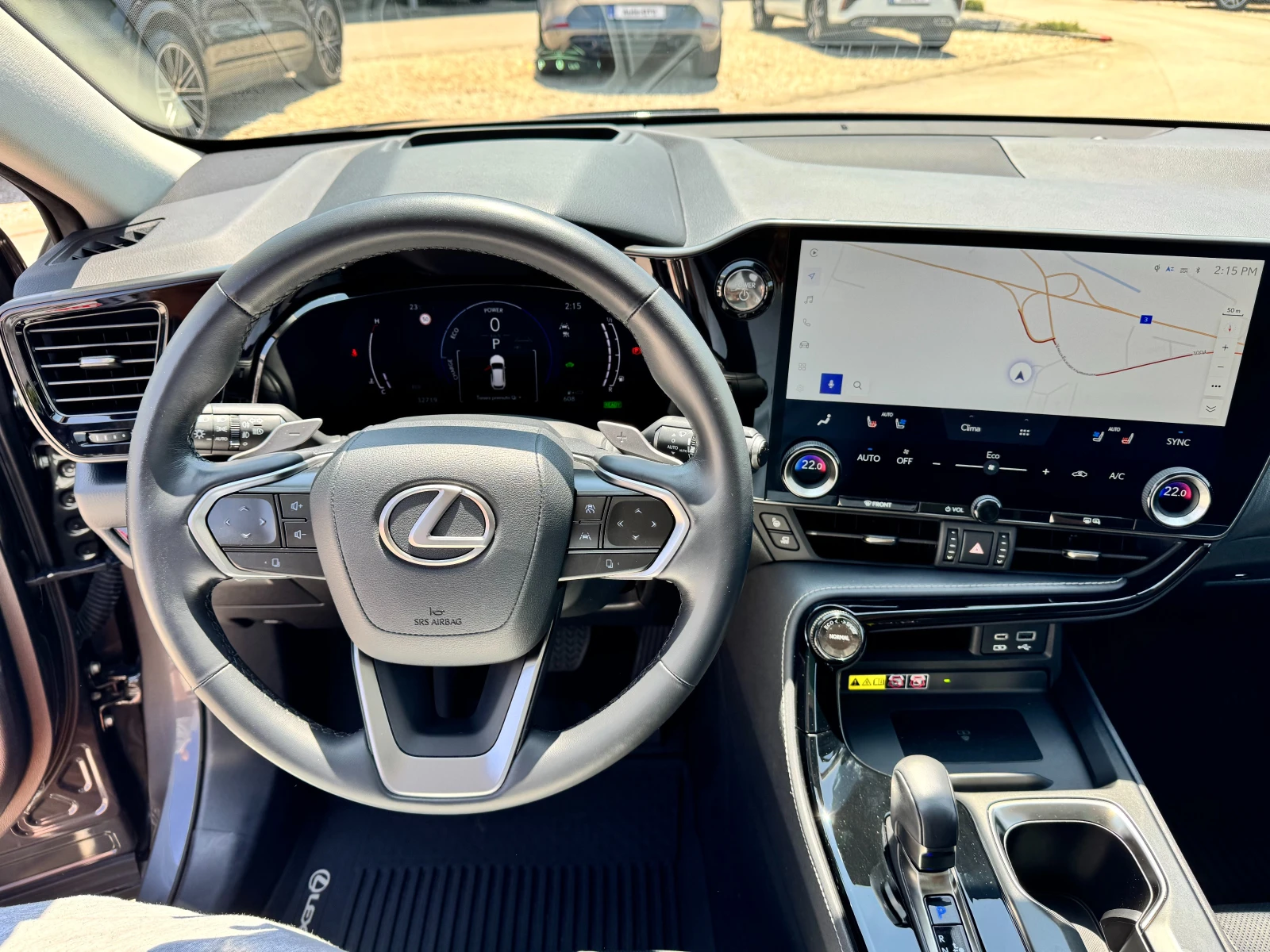 Lexus NX 350h  2.5h 243к.с luxury 32000км НАЛИЧЕН с Гаранция 4x4 - изображение 10