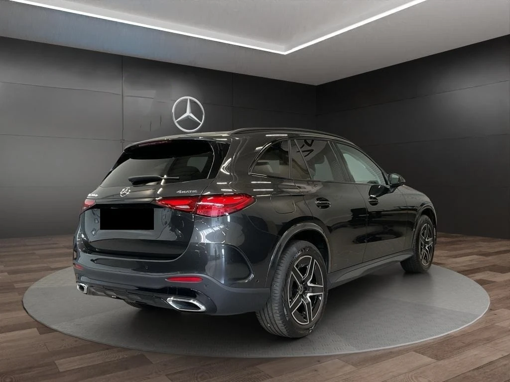 Mercedes-Benz GLC 300 de/AMG/4-MATIC/PLUG-IN/PANO/360/DISTRONIC/ - изображение 6