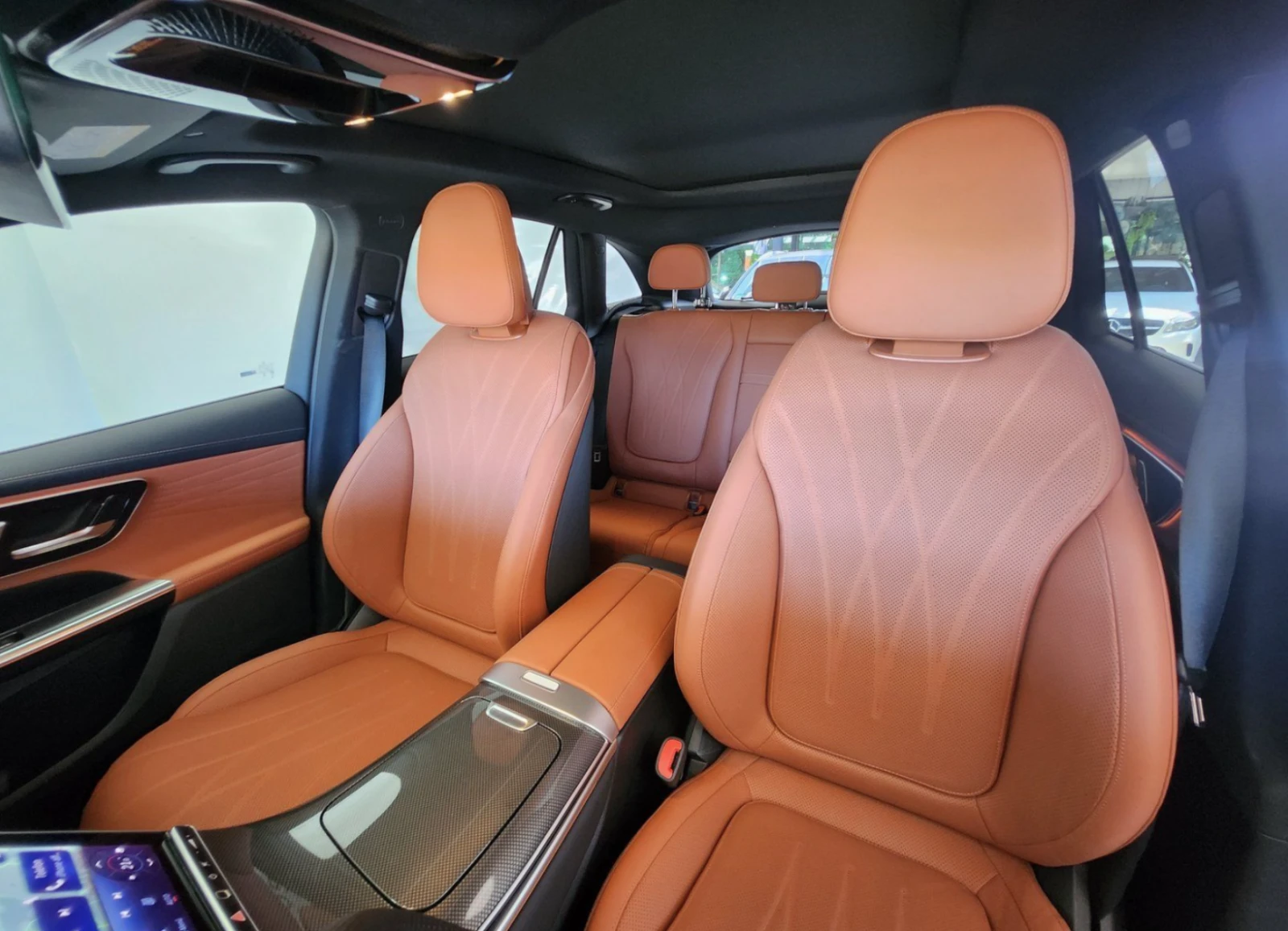 Mercedes-Benz GLC 450d AMG* Burmester 3D* AIRMATIC* 360* PANORAMA - изображение 6