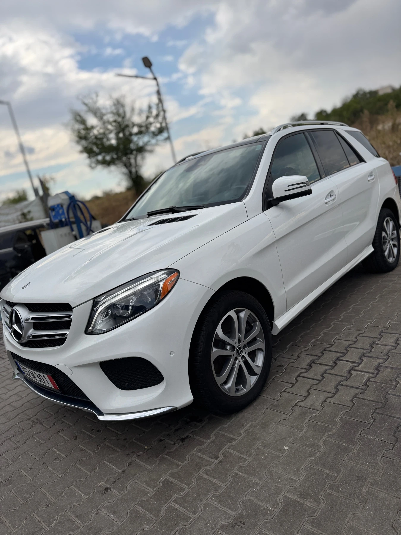 Mercedes-Benz GLE 400  - изображение 3