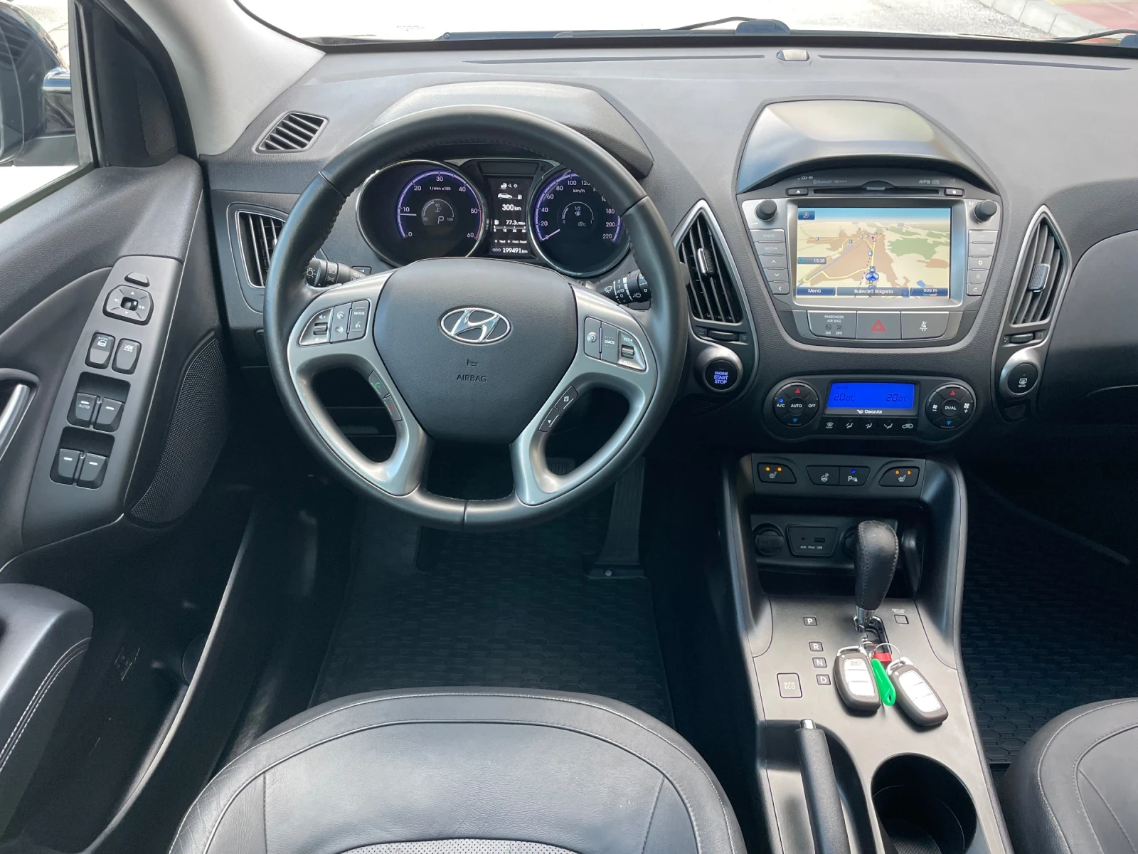 Hyundai IX35 2.0CRDI 184к.с. FACE FULL ГЕРМАНИЯ - изображение 8