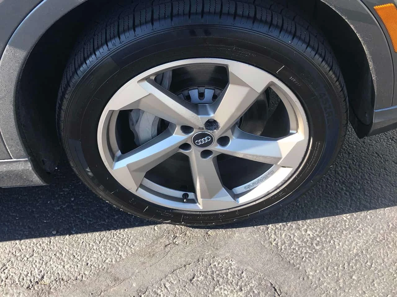 Audi Q7 * Technik * CARFAX * ЦЕНА ДО БГ, снимка 6 - Автомобили и джипове - 54263016