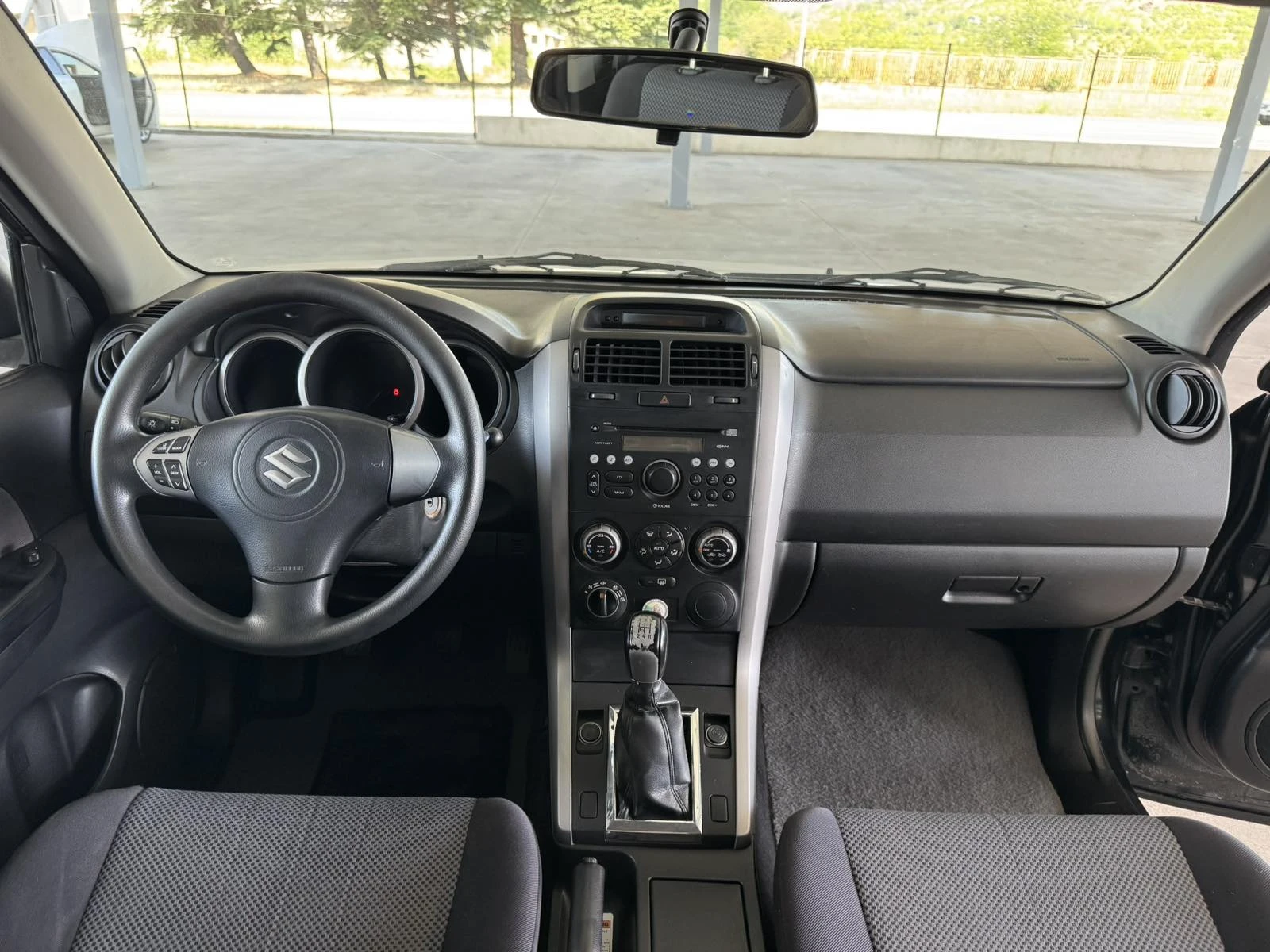 Suzuki Vitara 1.9d* 130ps* 4x4* КЛИМАТРОНИК, снимка 11 - Автомобили и джипове - 55034560