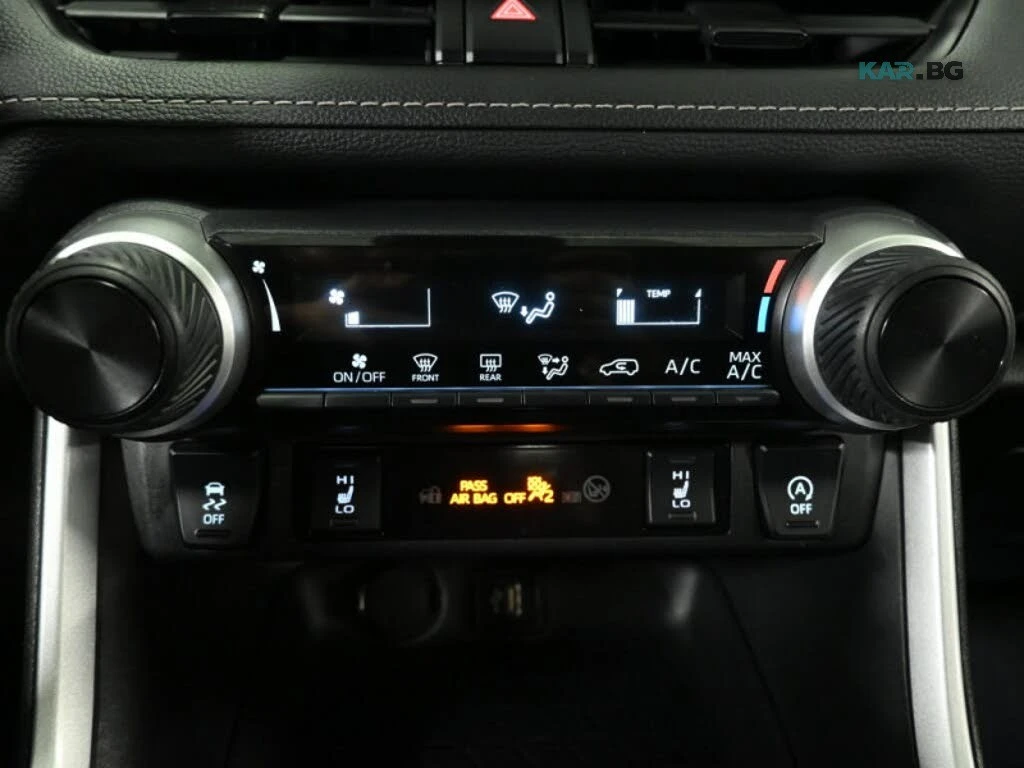 Toyota Rav4 LE AWD* AвтоКредит* (ЦЕНА ДО БГ), снимка 14 - Автомобили и джипове - 55246290