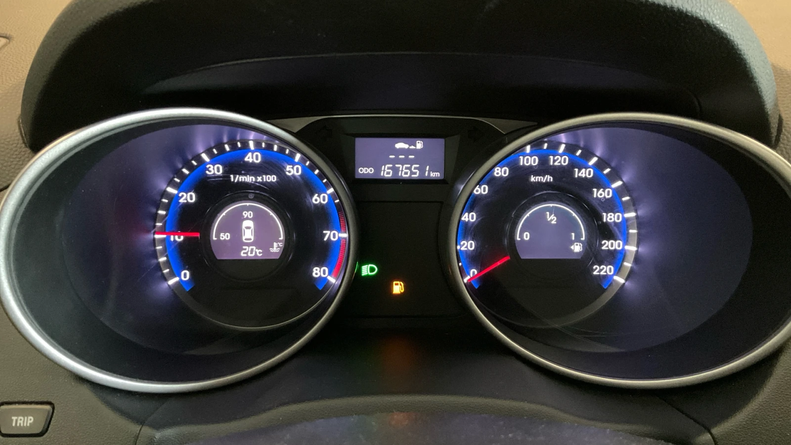 Hyundai IX35 1.6 GDI 2WD, снимка 7 - Автомобили и джипове - 55670350