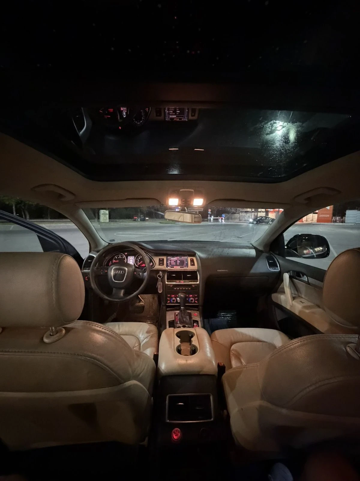 Audi Q7, снимка 8 - Автомобили и джипове - 55734693
