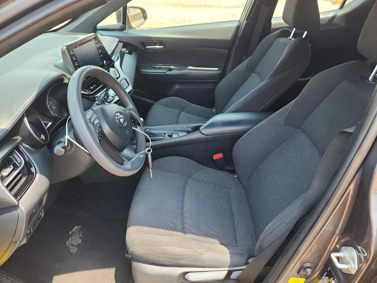 Toyota C-HR 2.0l Le, снимка 7 - Автомобили и джипове - 55878540