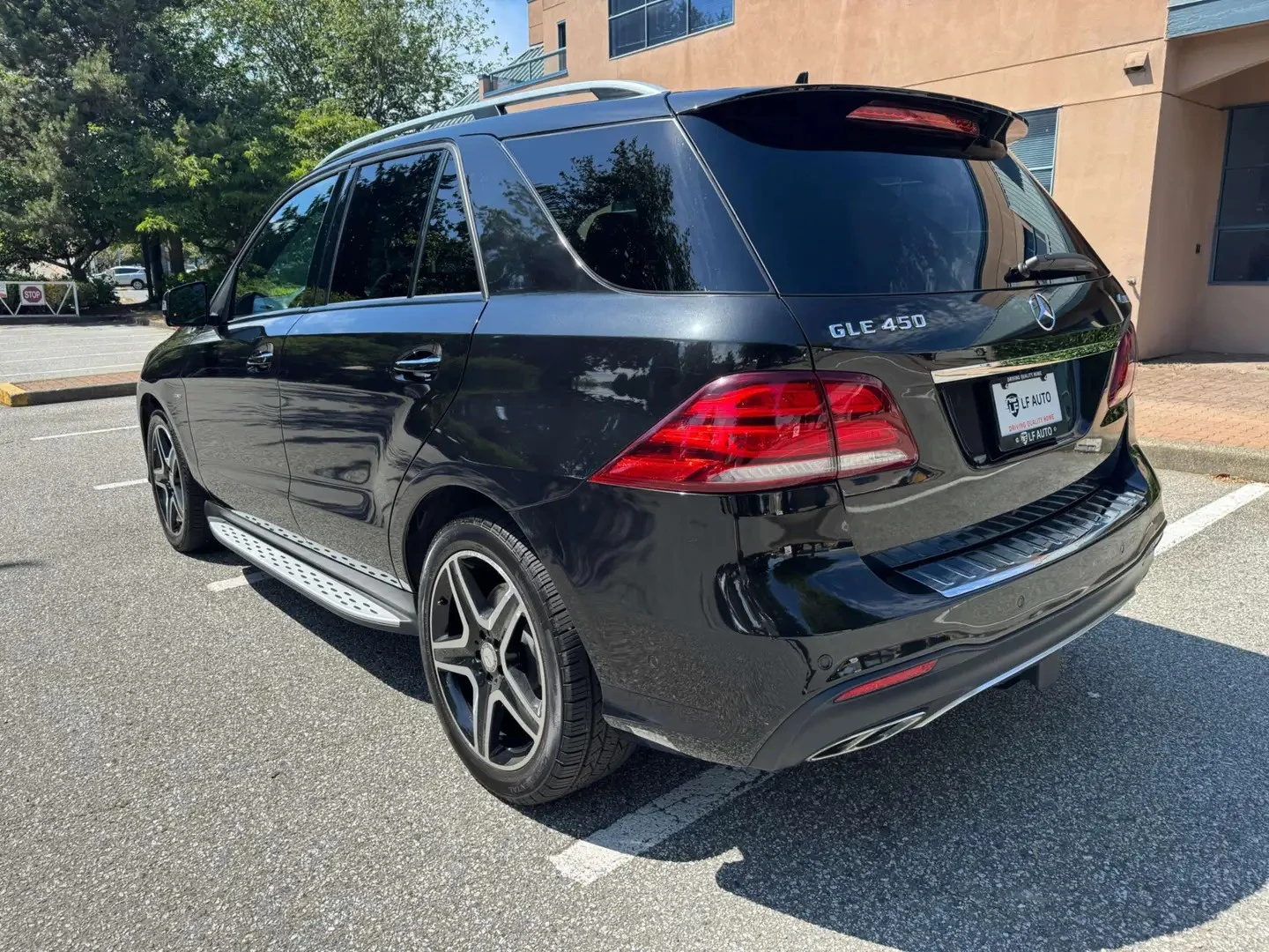 Mercedes-Benz GLE 450 AMG SPORT 4MATIC* 360* HARMAN* НАВИ* ПАНО, снимка 7 - Автомобили и джипове - 56245380