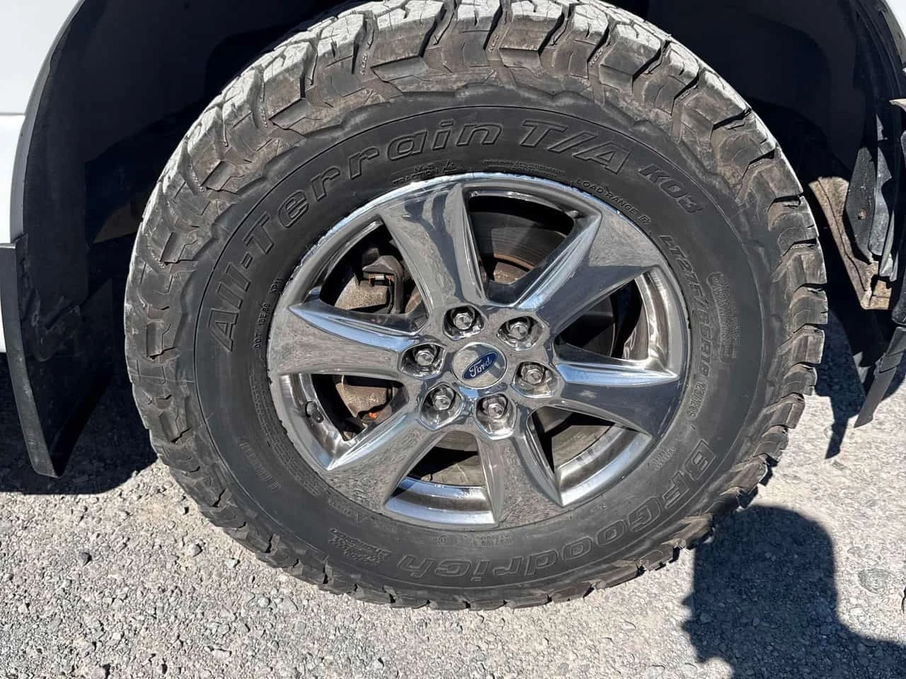 Ford F150 4WD SuperCrew Box * CARFAX * ОПЦИЯ ЗА ФИНАНСИРАНЕ, снимка 7 - Автомобили и джипове - 56257700
